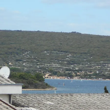 U Kapetana Apartament Punat