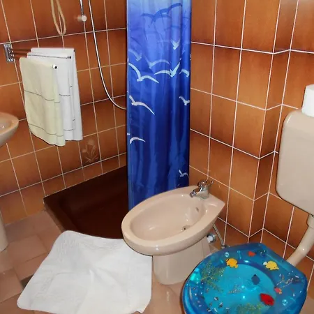 U Kapetana Apartament Punat