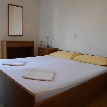 Apartment U Kapetana Punat